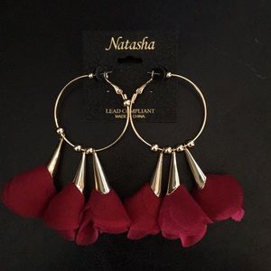 New Natasha Gold Hoops w Dangling Red Roses